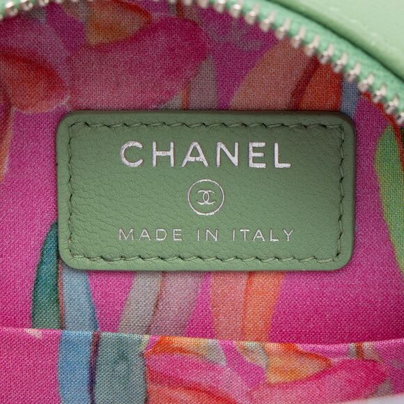 Chanel Lambskin Ultimate Stitch Round Clutch with Chain - Picture 8 of 10